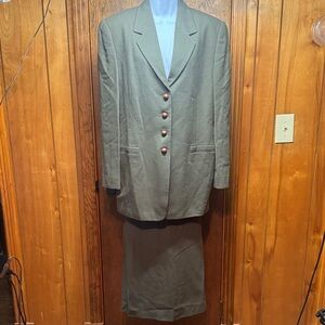 Ellen Tracy‎ Olive Green Blazer & Skirt Set